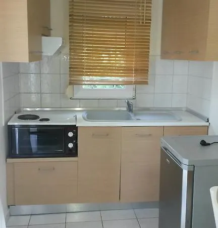 Maria Apartment Ofrinion