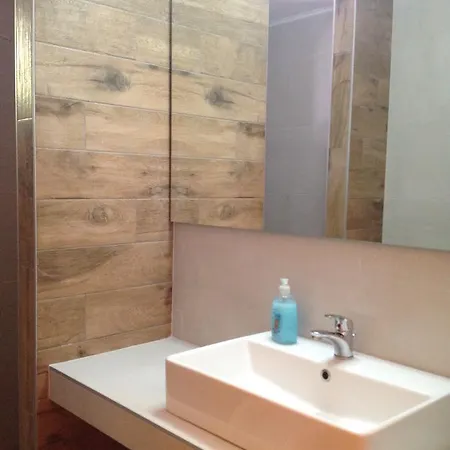 Maria شقة Ofrínion