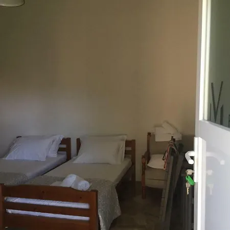 Apartment Maria Ofrinion