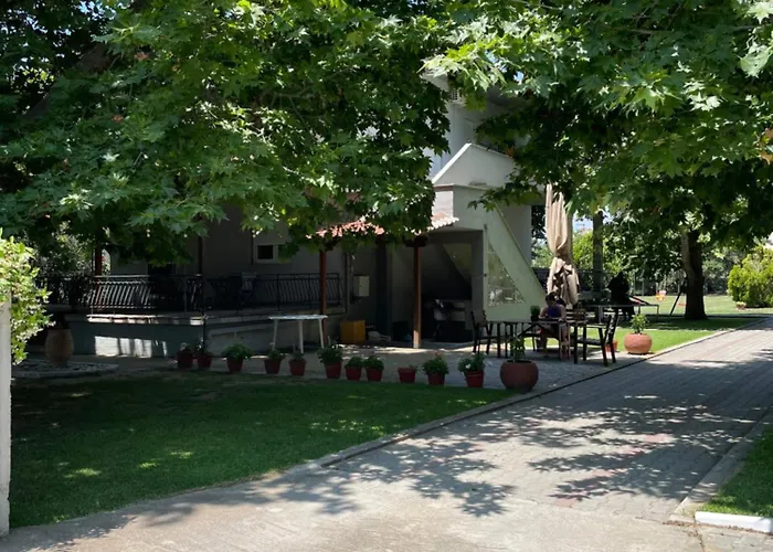 公寓 Maria Ofrínion